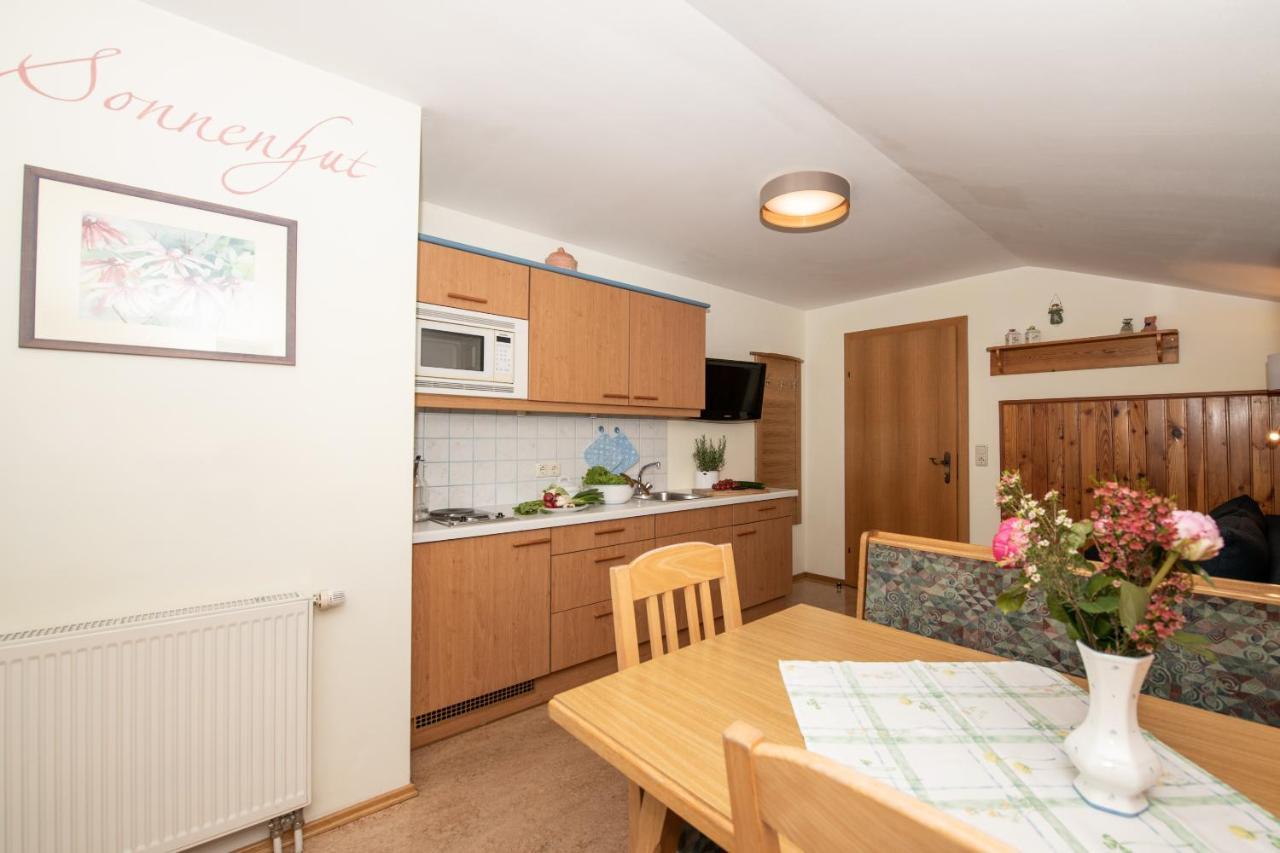 Appartement-Pension Fahrnberggut เราริส ภายนอก รูปภาพ