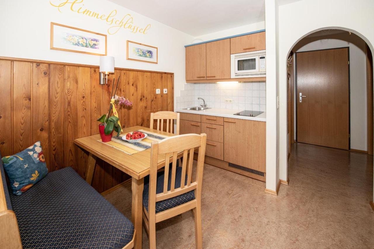 Appartement-Pension Fahrnberggut เราริส ภายนอก รูปภาพ